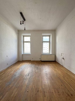 Altbauwohnung mit Potenzial in begehrter Lage