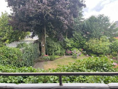 3 Zimmer Wohnung mit Balkon ins Grüne 86 qm geeignet für Single oder Paare