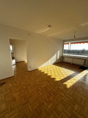 2-Zimmer-Wohnung mit EBK und Balkon im höchsten Haus von Braunschweig