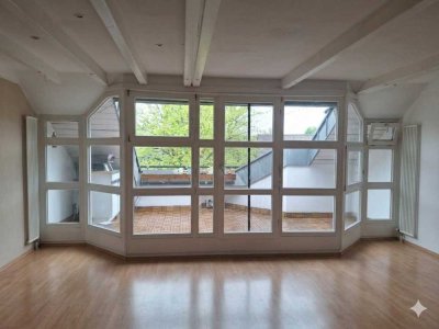 4-Zimmer Wohnung in Freiburg-Zähringen mit Rosskopfblick - PROVISIONSFREI
