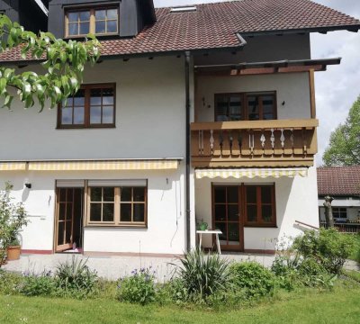 5-Zimmer-Maisonette-Wohnung im EG mit Garten, EBK, Garage in Riederau am Ammersee
