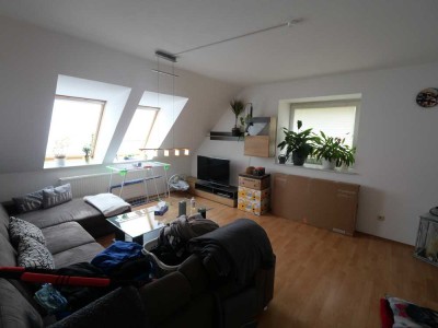 Freundlich helle 3-Zimmer Wohnung im 1. Obergeschoss