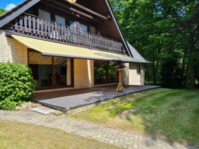 1100 € - 190 m² - 5.0 Zi.

In Nebenkosten sind bereits 100 € Stromkosten und 200 € Gaskosten enthalt
