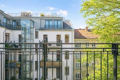 Traumhafte Dachgeschoss-Maisonette nahe Simon-Dach-Kiez