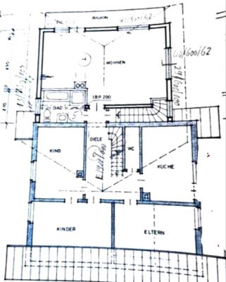 Großzügige 4-Zimmer-Wohnung mit Balkon und herrlicher Alpensicht