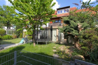 Kinderfreundliche Umgebung � mit 2 Bädern, Wintergarten, u.v.m.
