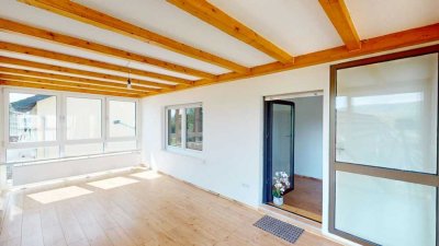 "Charmante 4-Zimmer-Wohnung mit Wintergarten und Balkon in Malsch – ideal für Paare mit Anspruch"