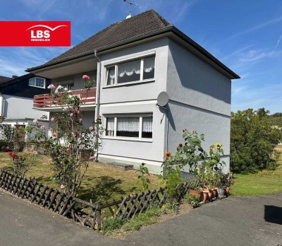Charmantes Zweifamilienhaus in Opladen-Lützenkirchen!