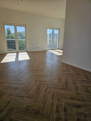 Traumhafte Penthouse-Maisonette mit Terrasse & Fernsehturmblick – Sa/So Termine ☎️ 0172-3261193