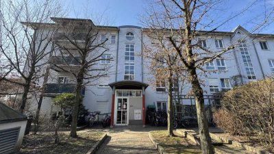 Renovierungsbedürftig - 2-Zimmer-Wohnung in der Nähe der Pädagogischen Hochschule zu verkaufen!