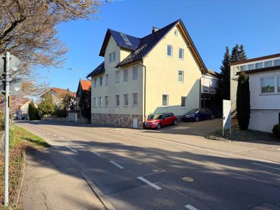 Dreifamilienhaus mit idyllischem Garten, Garage und vielseitigen Nutzungsmöglichkeiten