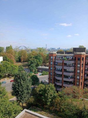 Appartement mit Südbalkon und Junggesellenküche im Rheinparkcenter