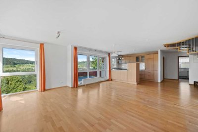 Charmante und gepflegte 3,5-Zimmer-Maisonette-Wohnung mit EBK in Nagold-Emmingen