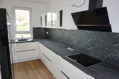 PROVISIONSFREI: Neugebaute Doppelhaushälfte mit Photovoltaik, Garage, EBK uvm.