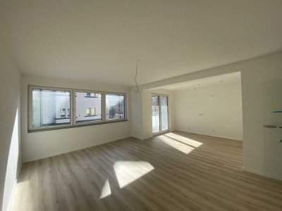 Hochwertig sanierte 3,0-Zimmer- Wohnung mit Balkon und Garage in Hagen zu vernieten