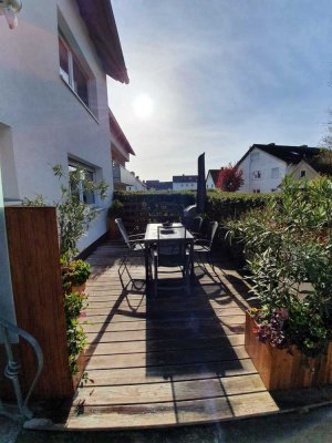 Modernisierte 4-Zimmer-Erdgeschosswohnung mit Terasse und EBK in Ulm-Grimmelfingen