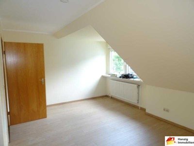 Im Zweifamilienhaus! 3 Zimmer Wohnung in Bielefeld Lämershagen!