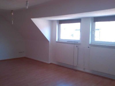 Geräumige Dachgeschosswohnung in zentraler Lage von Dorsten – 107 m²