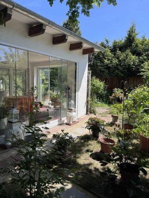 Gepflegte Wohnung mit privatem Garten in ruhiger Lage von Hamburg-Sasel