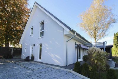 Modernes Haus mit wunderschönem Garten in Bodenkirchen