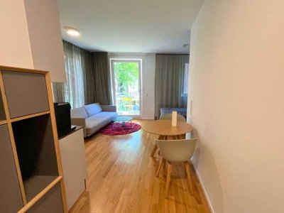 Modern und komfortabel: Möblierte 1-Zimmer-Wohnung mit EBK und BALKON in Lokstedt