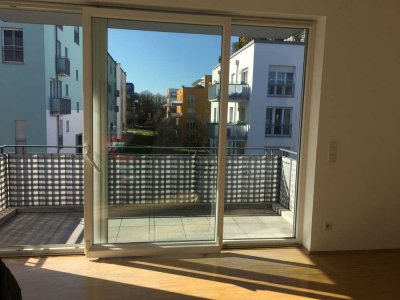 Komfort-2-Zi-Wohnung mit Balkon u. TG zwischen Altstadt und Uni
