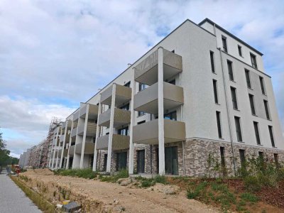 Erstbezug mit Balkon und EBK: Geschmackvolle 2-Zimmer-Wohnung mit geh. Innenausstattung