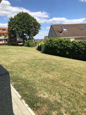 Freundliche, gepflegte 2-Zimmer-Wohnung zur Miete in Hürth