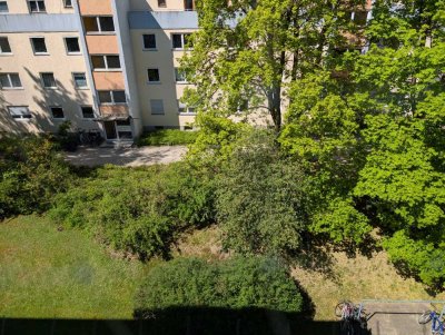 2 Zimmer mit Wohnküche - ruhige Lage Milbertshofen