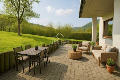 Charmante 3-Zimmer-Wohnung mit Terrasse und idyllischem Garten