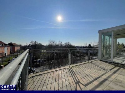 Penthouse mit Sonnenterrasse, Wintergarten, Aufzug & Tiefgarage in Hannover