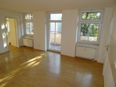Louisenstraße...mit Balkon! 2-Zi.-EG-Wohnung // frei ab Januar
