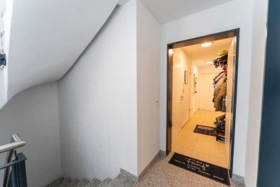 Exklusive 3-4-Zimmer-Erdgeschosswohnung, barrierefrei mit geh. Ausstattung, Terrasse und EBK