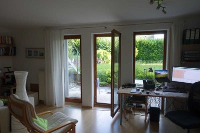 Exklusive, gepflegte 1,5-Zimmer-Wohnung mit Terrasse und  Einbauküche in Stuttgart-Schönberg