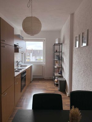 Zentrale 1-Zimmer-Wohnung mit separater Küche (unmöbliert)