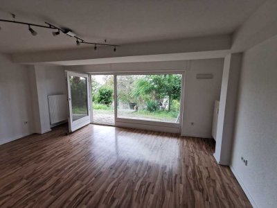 2 Zimmer-Singlewohnung mit EBK, Tageslichtbad und Terrasse ab 01.12.2025
