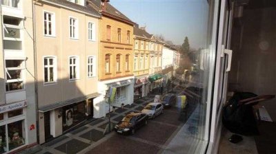 Brühl-City, anspruchsvolle 3-Zimmerwohnung im 2.OG