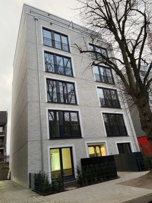 Zimmer für Studentin in Eimsbüttel (neu, möbliert)