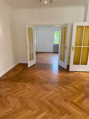 Schöne Lage! 5-Raum-Einfamilienhaus in Badenweiler