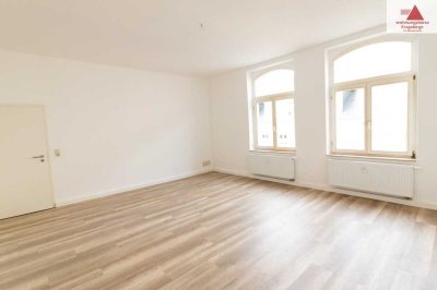 Zentral gelegene Wohnung - modern saniert - Fahrstuhl - PKW-Stellplatz -Annaberg-Buchholz!