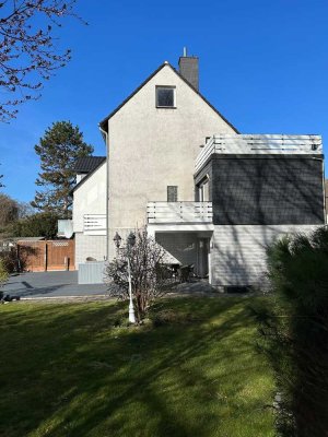 PROVISIONSFREI! Ideal für Familien, da viele Räume! Sehr schönes Reihenendhaus mit sonnigem Garten!