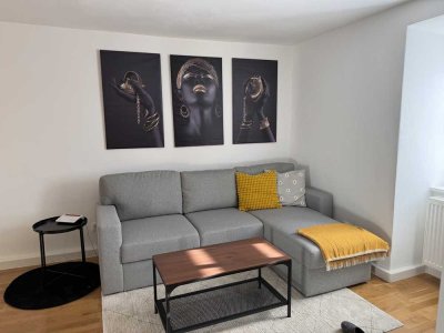 Historisch wohnen nahe der Altstadt - 2 Zimmer Wohnung frisch renoviert /gehobener Innenausstattung