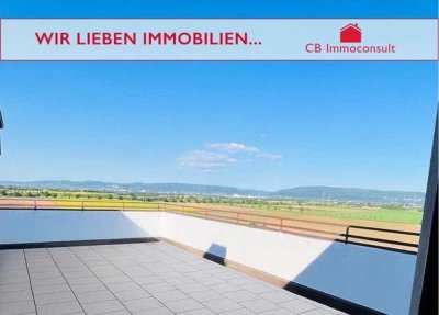 Geschmackvoll und hochwertig im Jahre 2025 saniertes Penthouse ! Die Chance ist einmalig