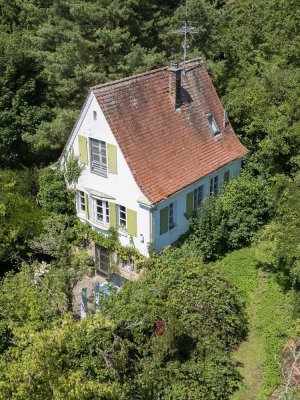 Bezaubernde kleine Villa inmitten der Natur in Stuttgart