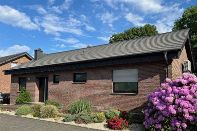 Wohnen mit Stil und Herz – modernisiertes, freistehendes EFH mit Garage in bester Lage von Kempen