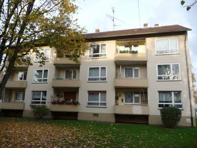 3 ZKB mit Balkon in Salzmannshausen!