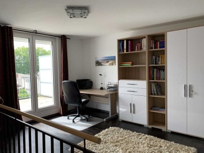 Modernisiertes Reihenmittelhaus mit 4 Zimmern in Frankfurt-Praunheim