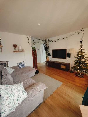 Helle 4-Zimmer Wohnung mit Balkon