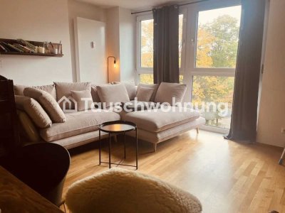 Tauschwohnung: Helle 2-Zimmer-Wohnung mit Balkon und Wohnküche