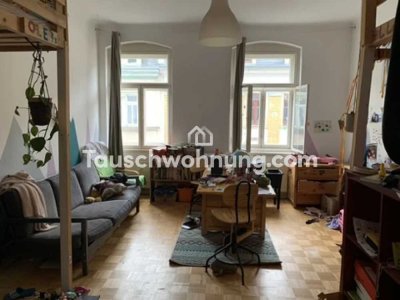 Tauschwohnung: helle 2,5 Zimmer Altbauwohnung mitten in der Neustadt